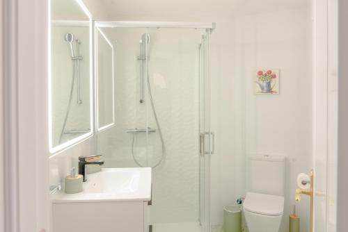 EsteponaCies photo 3