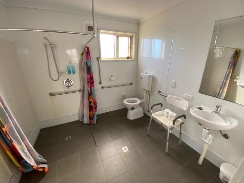 Ванная комната в Christies Beach Tourist Park