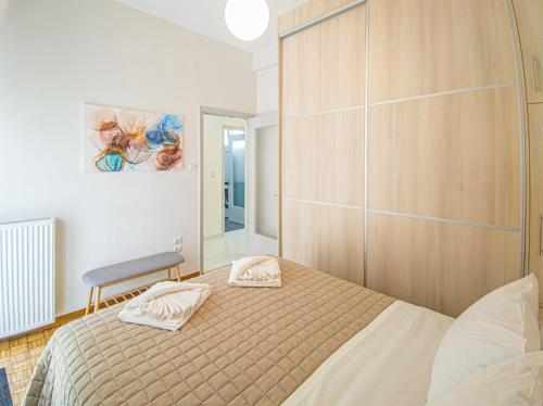 Fully renovated apartment in the city centre with roof garden! 3 minutes from the bus station and 6 minutes from the old town