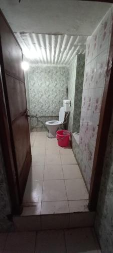 Bilik mandi di Bagwari House