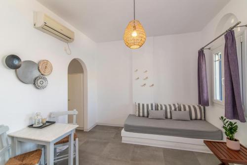 Gallery image of Sail Inn in Agios Romanos