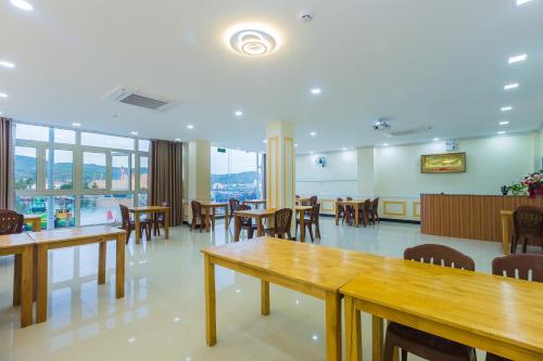 Εστιατόριο ή άλλο μέρος για φαγητό στο TH Quy Nhơn Hotel