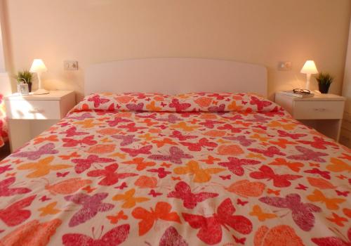 A bed or beds in a room at Montebianco 30