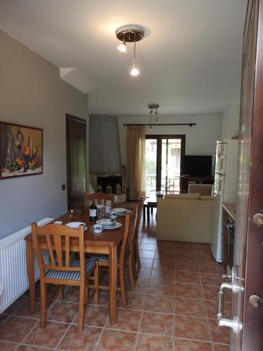 Konstantinos' Nikiti Apartment