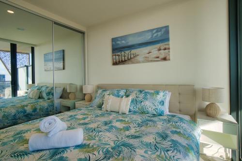 Gallery image of King Bed Luxury CBD Coastal Room with Amazing City Views, Spa, Gym, BBQ, Steam & Sauna Rooms in Adelaide