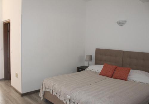 Toni apartment