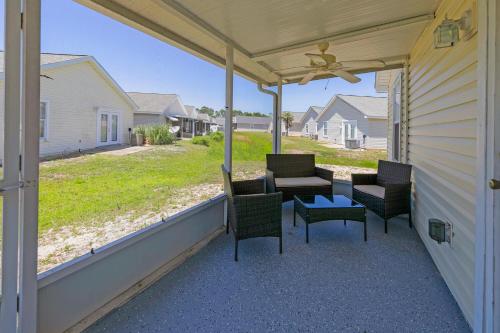 PALM COVE VACATION HOME- One level, Community pool, Pet Friendly photo 41