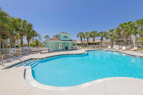 PALM COVE VACATION HOME- One level, Community pool, Pet Friendly photo 51