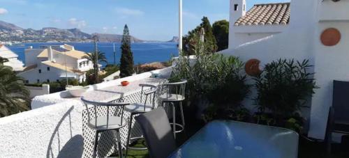 House in the center of albir, 2 min walk from the beach