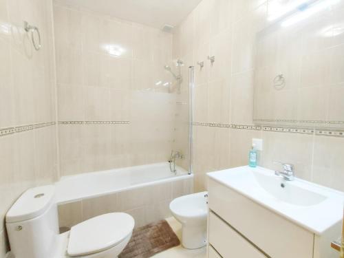 Koupelna v ubytování Casa Sócrates by Spainsunrentals