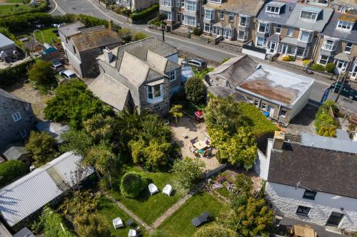 Gallery image of Ayr Farmhouse in St Ives