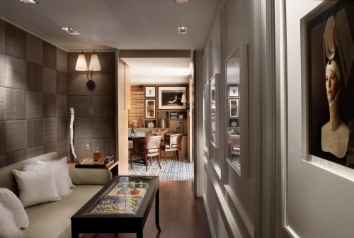 Rosewood London Image