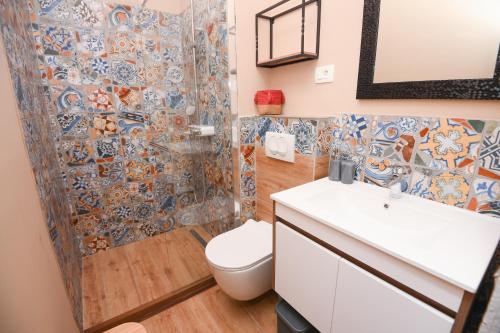 Bilik mandi di Villa Lady Stone