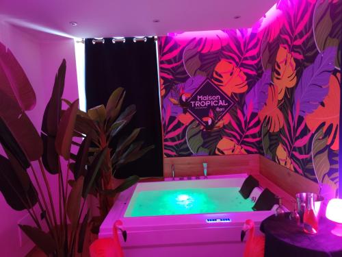 Suite Maison Tropical - Luxury Apartment con Jacuzzi - Bari Centro photo 16