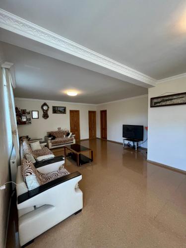 Χώρος καθιστικού στο Ureki Beach Apartment