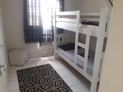 Двуетажно легло или двуетажни легла в стая в Apto Espaço Mondrian