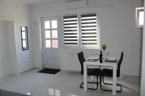 Gambar di galeri bagi Apartmani Toni di Drniš