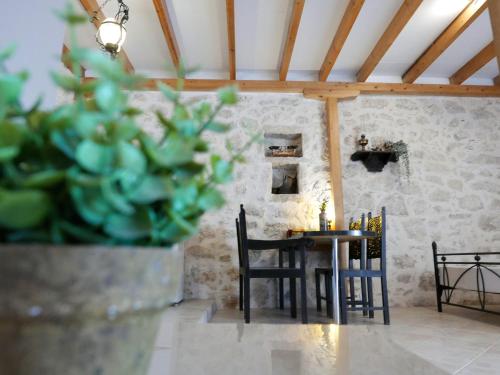Fotografie z fotogalerie ubytování Το Λαϊνάκι by Fox Tale Guest House v destinaci Fternón