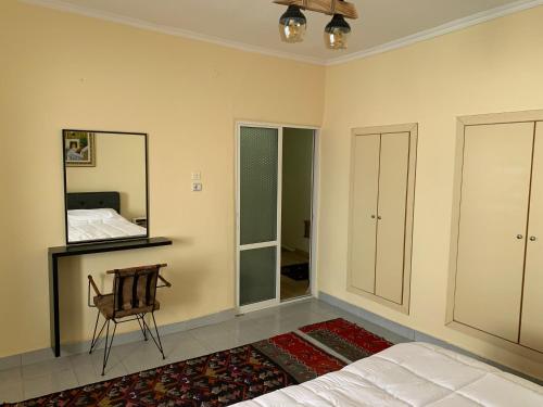 Postel nebo postele na pokoji v ubytování Tradicional Bazaar Home