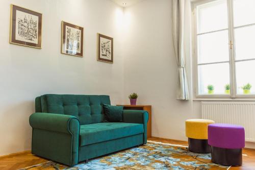 Ảnh trong thư viện ảnh của Top location CITY CENTRE CONDO in historic building with free garage PARKING ở Ljubljana