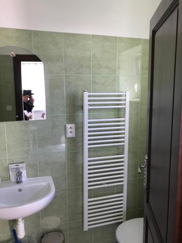 Ένα μπάνιο στο Kežmarok Apartman N1 , Apartman N2