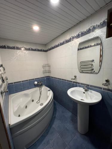 Phòng tắm tại Qusar Forest