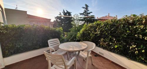Athenian Luxury Villa in Glyfada