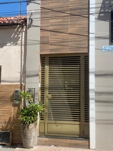 CASA COMPARTILHADA com quartos individuais