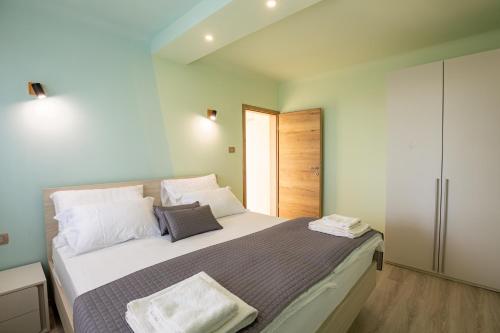 Adriatic Bay Apartments