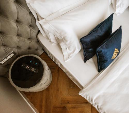 Bresidence Apartments with free private parkingにあるベッド