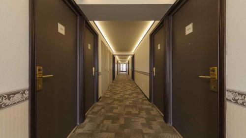 Fotografie z fotogalerie ubytování Toyoko Inn Hon-atsugi-eki Minami-guchi v destinaci Acugi