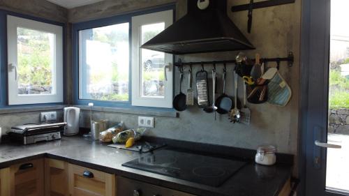 Dapur atau dapur kecil di Casa da Ribeirinha