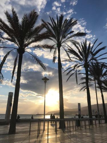 Piso en Zapillo con vistas al mar