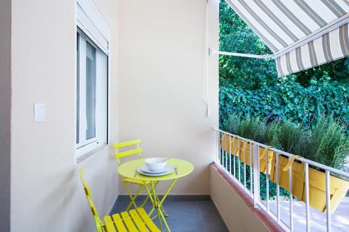 Charming & Quiet Park Guell Apartment