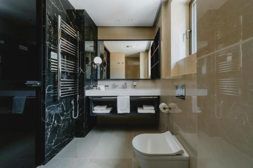 Gallery image of Katamare Hotel in Budva