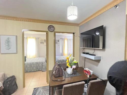 ENTIRE 2BR CONDO UNIT@8 SPATIAL CONDOMINIUM