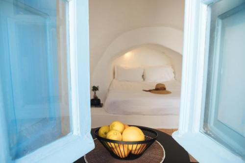 The Cave Complex by A Terre Cave Villas