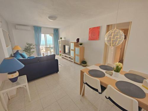 Afbeelding uit fotogalerij van Panorama Apartment with Sea Views in Torremolinos