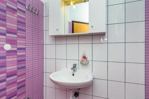 Phòng tắm tại Robinson Medvidna Hvar Apartments