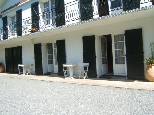 Το κτήριο όπου στεγάζεται  το bed & breakfast