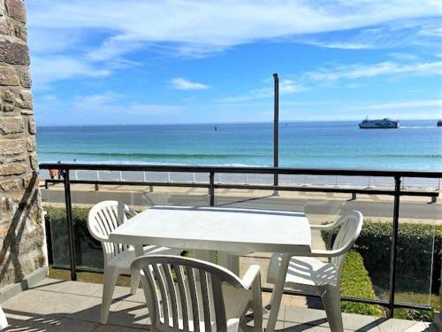 Studio tout équipé à Quiberon avec terrasse et garage - FR-1-478-118