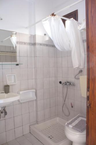 Gallery image of Pomelo Rooms in Parga