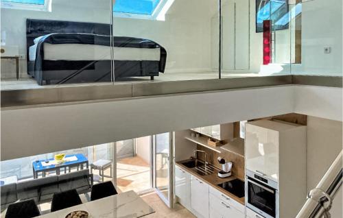 1 Bedroom Beautiful Apartment In Sibenik