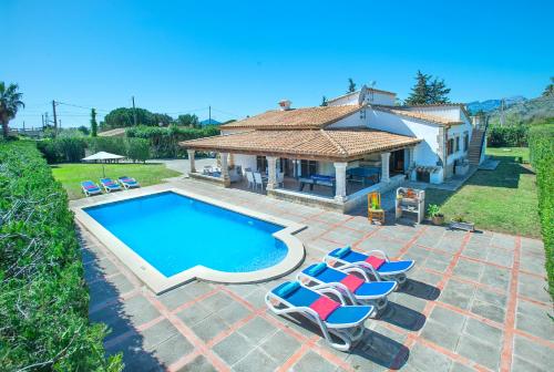 Villa Peso 15 Min Walk to the Beach