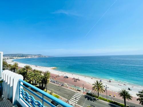 SEA VIEW TOP FLOOR - PROMENADE DES ANGLAIS