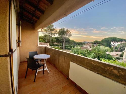 Appartement proche plage, climatisé, 5 pers – Sainte-Maxime - FR-1-226-427