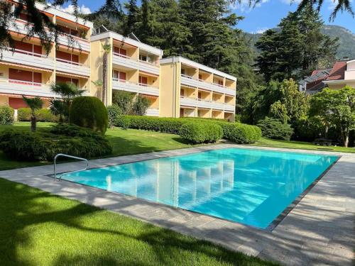 Bazén v ubytovaní Garden Pool Apartment alebo v jeho blízkosti