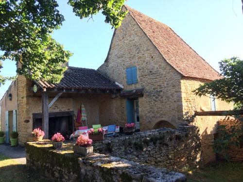 Maison rustique avec jardin, proche de la Dordogne et Vézère, animaux acceptés - FR-1-616-11
