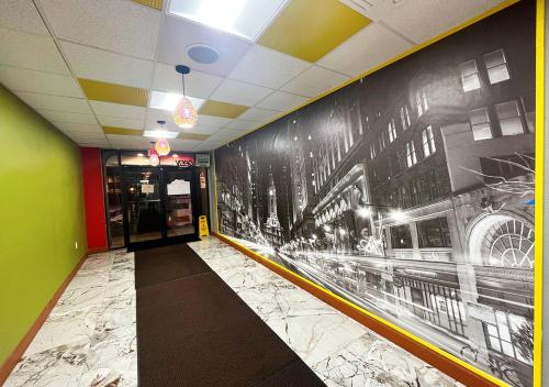 Philly Inn & Suites Image