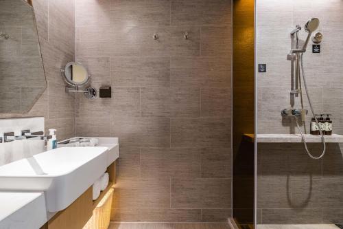 Bilik mandi di Atour Hotel Suzhou North High-Speed Railway Station